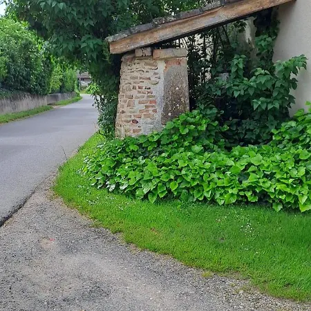 D Hotes Near Macon With Secure Parking 3* Grieges